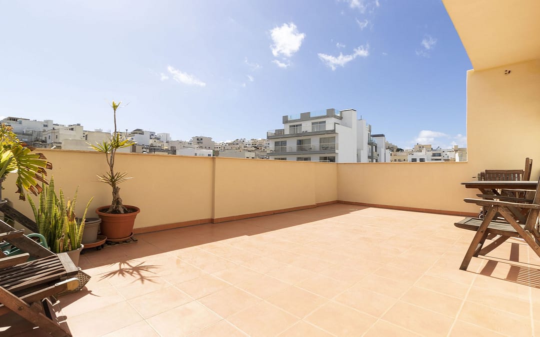 Mellieha – Two Bedroom Penthouse with Large Terrace – € 235,000