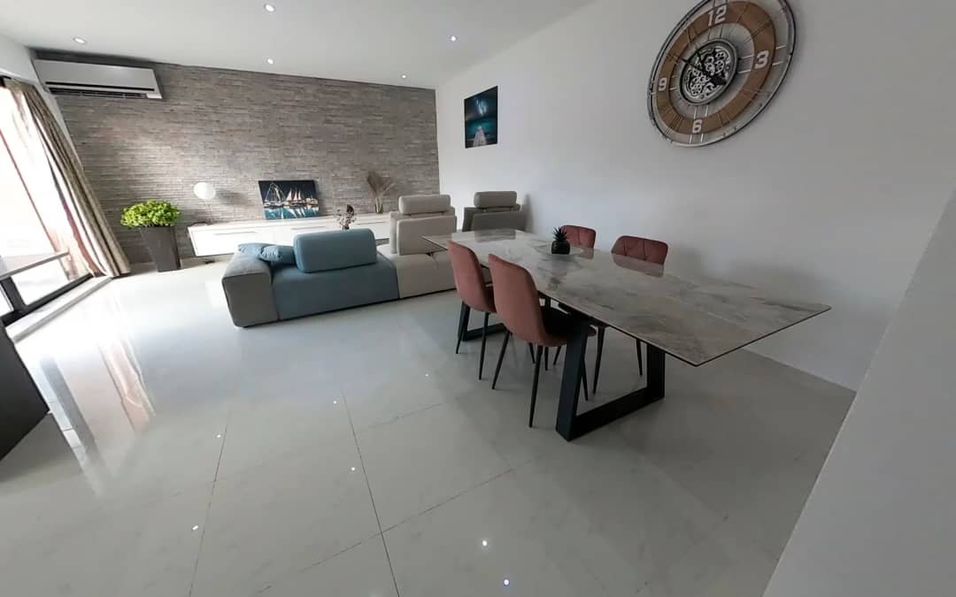 Pembroke Bright Newly Furnished Apartment