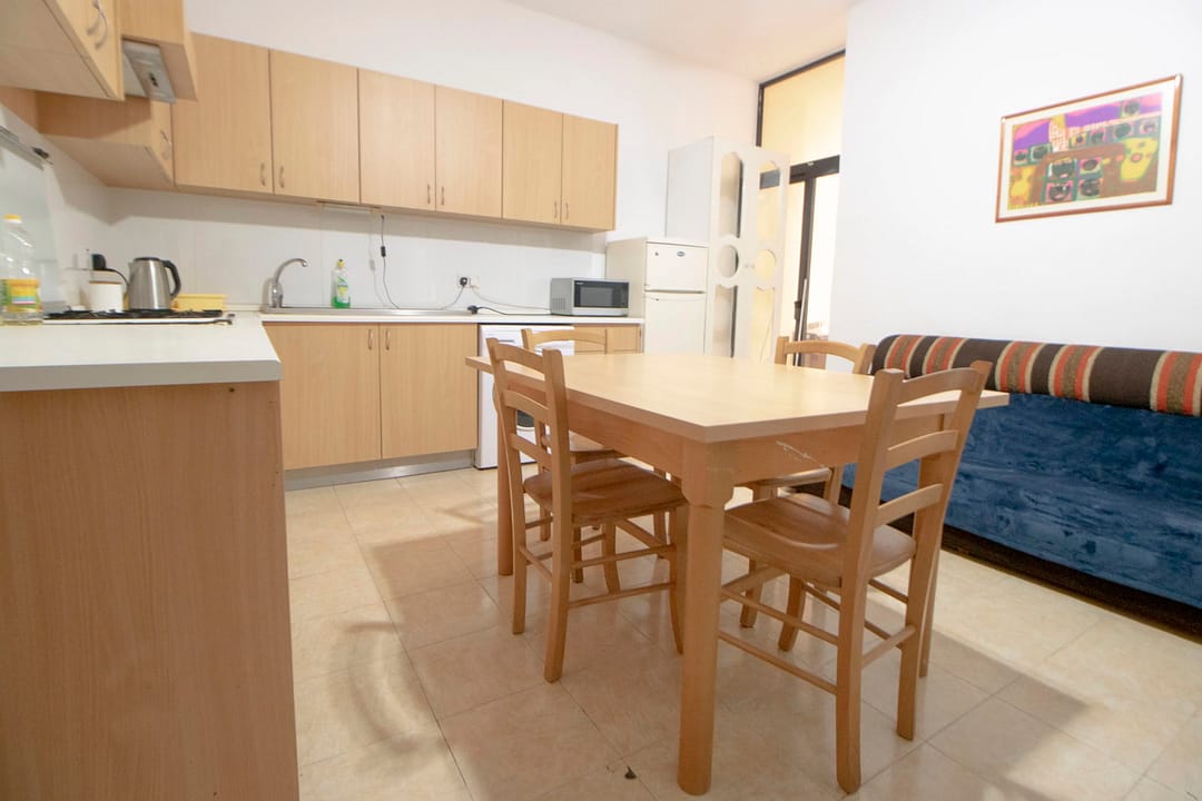 Affordable-one-bedroom-apartment - Open Plan