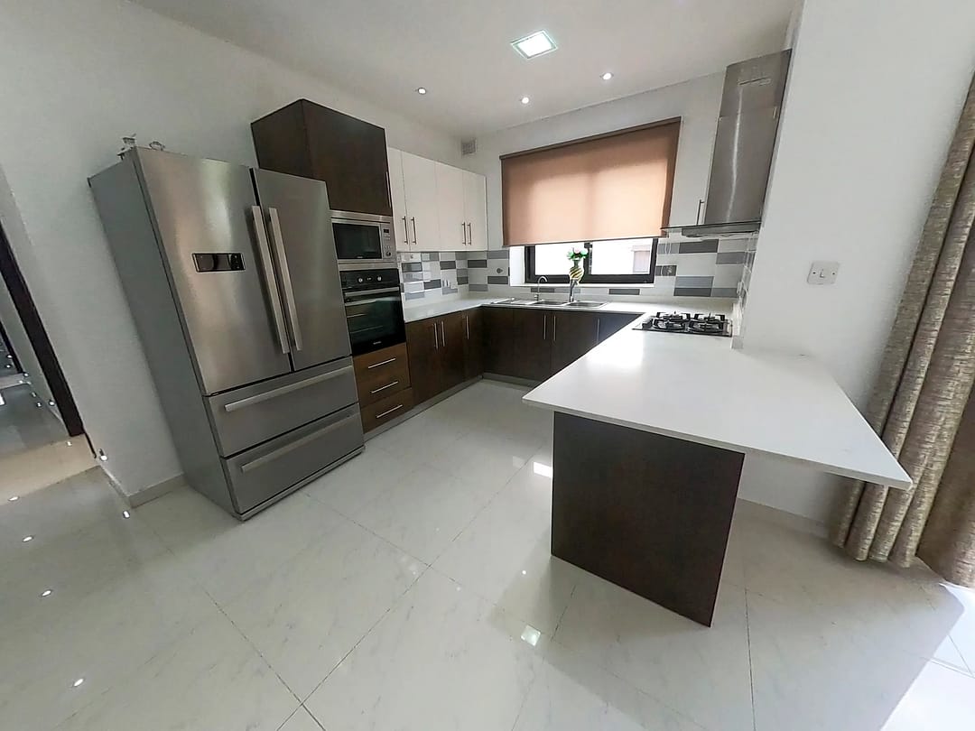 Pembroke Bright Newly Furnished Apartment - kitchen