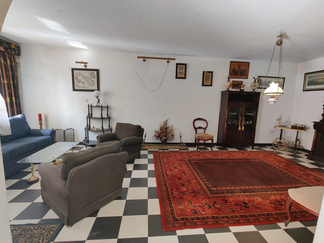 Swieqi Maisonette with Garage - Living/Dining