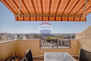 Terrace - Penthouse with Own Airspace