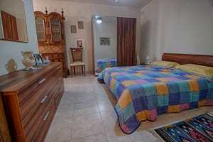 Seafront Apartment in Bugibba - Bedroom