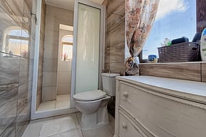 St Paul's Bay farmhouse for sale - Bathroom