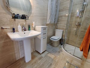 Mellieha Terraced House - Ensuite