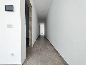 New Apartment in Balzan - Hallway