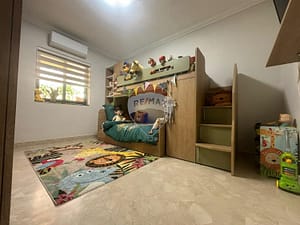 Maisonette with Roof & Garage - Bedroom