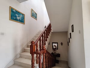 Spacious Attard villa with garden - Stairs