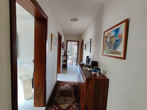 Luxurious Bungalow in Santa Maria Estate - Hallway