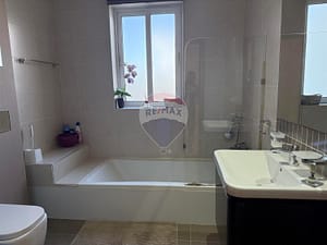 Three bedroom apartment in Swieqi - Bathroom